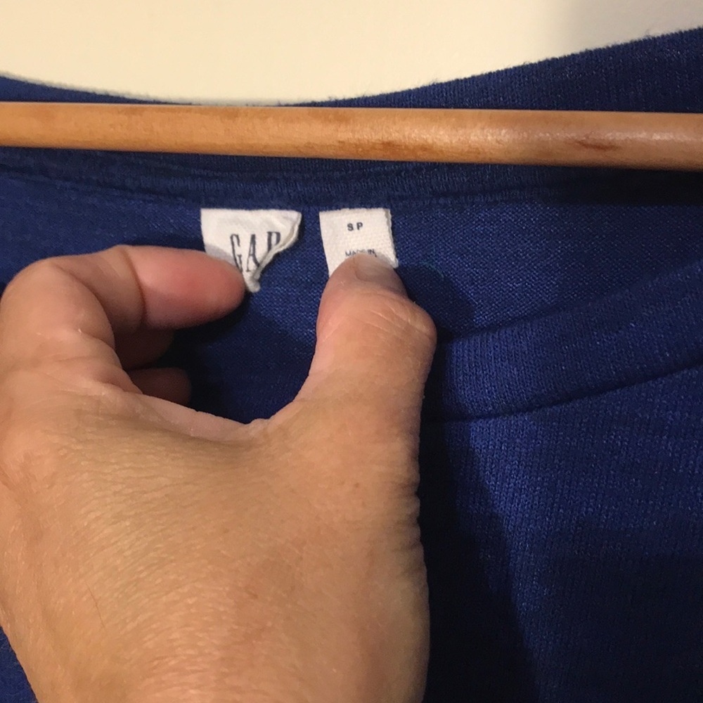 🛍 Gap 3/4 sleeve front tie knit top - Picture 3 of 5